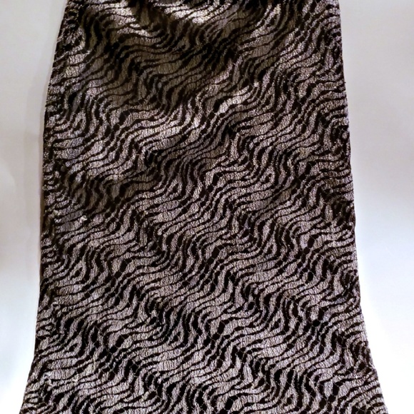 Arden B. Zebra silver & white woven metallic skirt - Picture 4 of 7